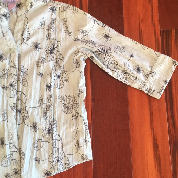 HARMONY & VINE BLUE BUTTON DOWN - Picture 5 of 8